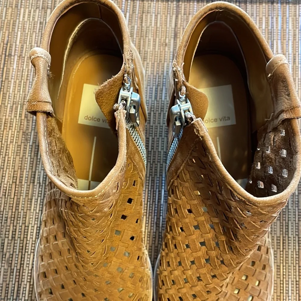 Dolce Vita Tan Woven Ankle Booties - Picture 7 of 8
